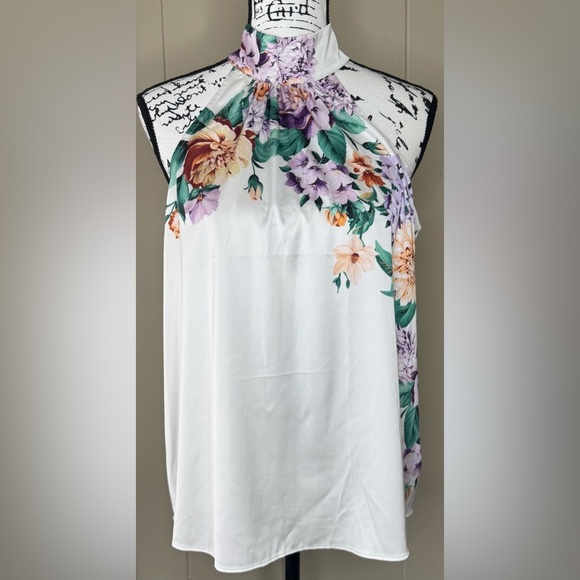 NWT Express Floral Halter Tank Top Womens Size Medium - Picture 1 of 9